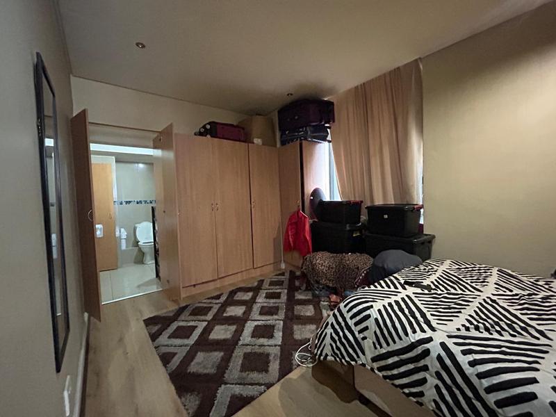 1 Bedroom Property for Sale in Woodstock Western Cape